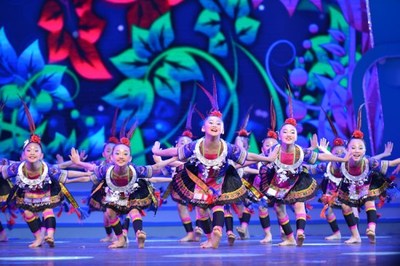 欢动北京 星耀大连——艺术交流周策划方案