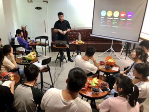 人文艺术分院举办“由创意变创益”设计沙龙活动，推动文化艺术交流